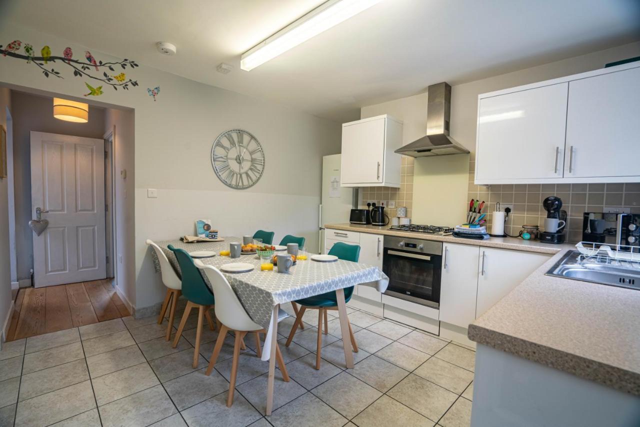 The Becket - Three Bedroom City Centre House With Parking 坎特伯雷 外观 照片